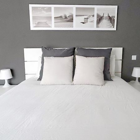 Comillas Bº Casasola - Residencial Lagos Azules - Netflix, Prime, Wifi & Free Indoor Parking المظهر الخارجي الصورة