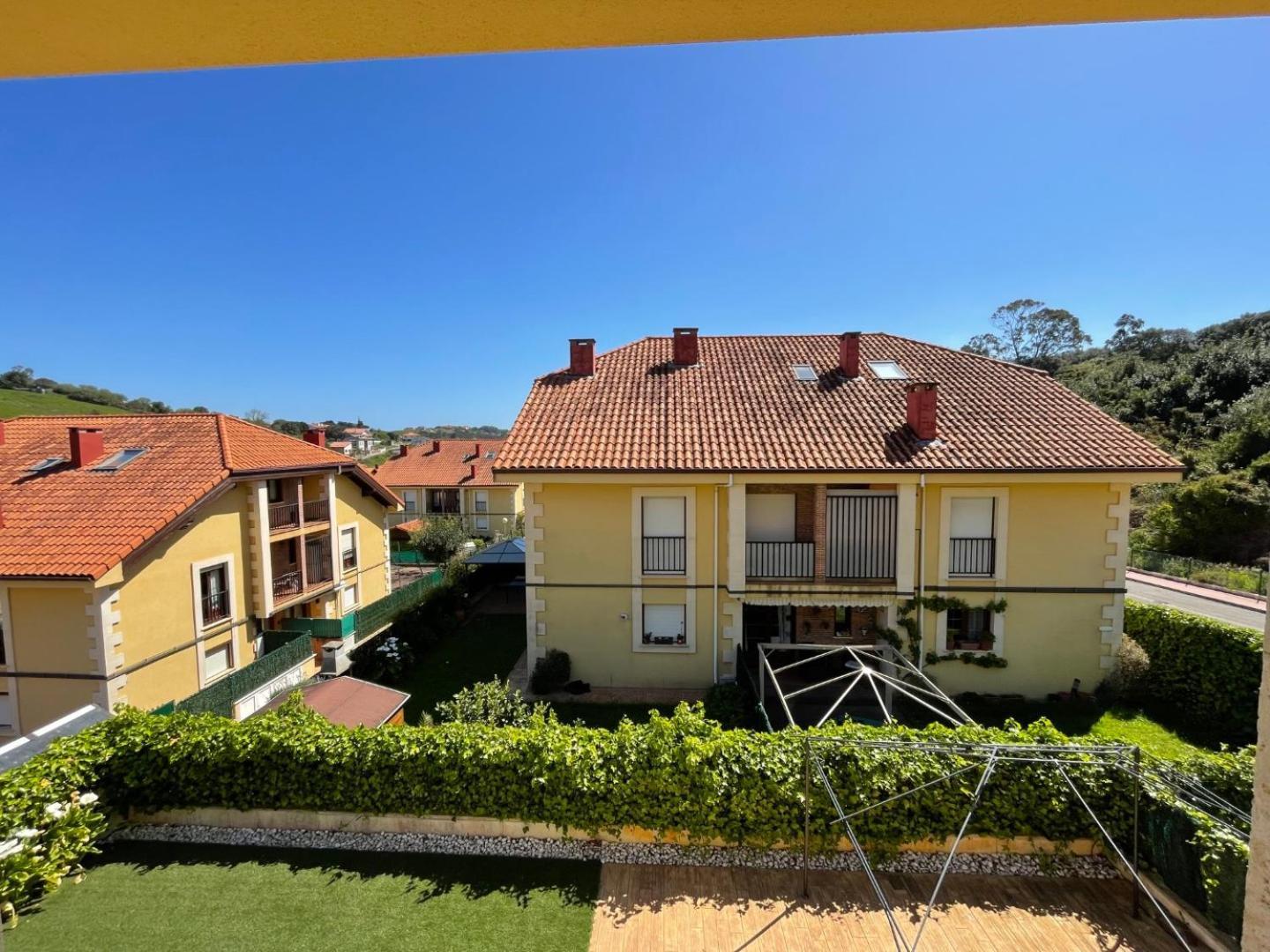 Comillas Bº Casasola - Residencial Lagos Azules - Netflix, Prime, Wifi & Free Indoor Parking المظهر الخارجي الصورة