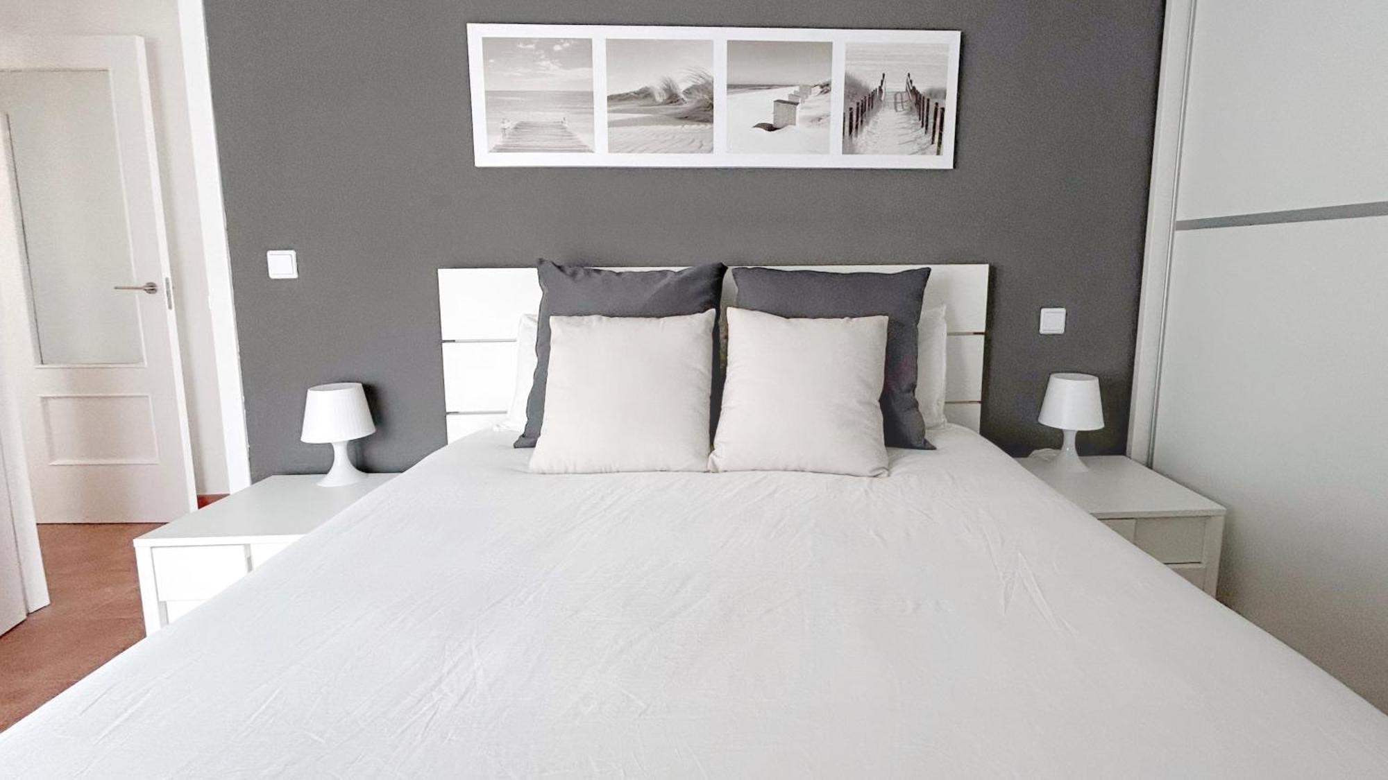 Comillas Bº Casasola - Residencial Lagos Azules - Netflix, Prime, Wifi & Free Indoor Parking المظهر الخارجي الصورة