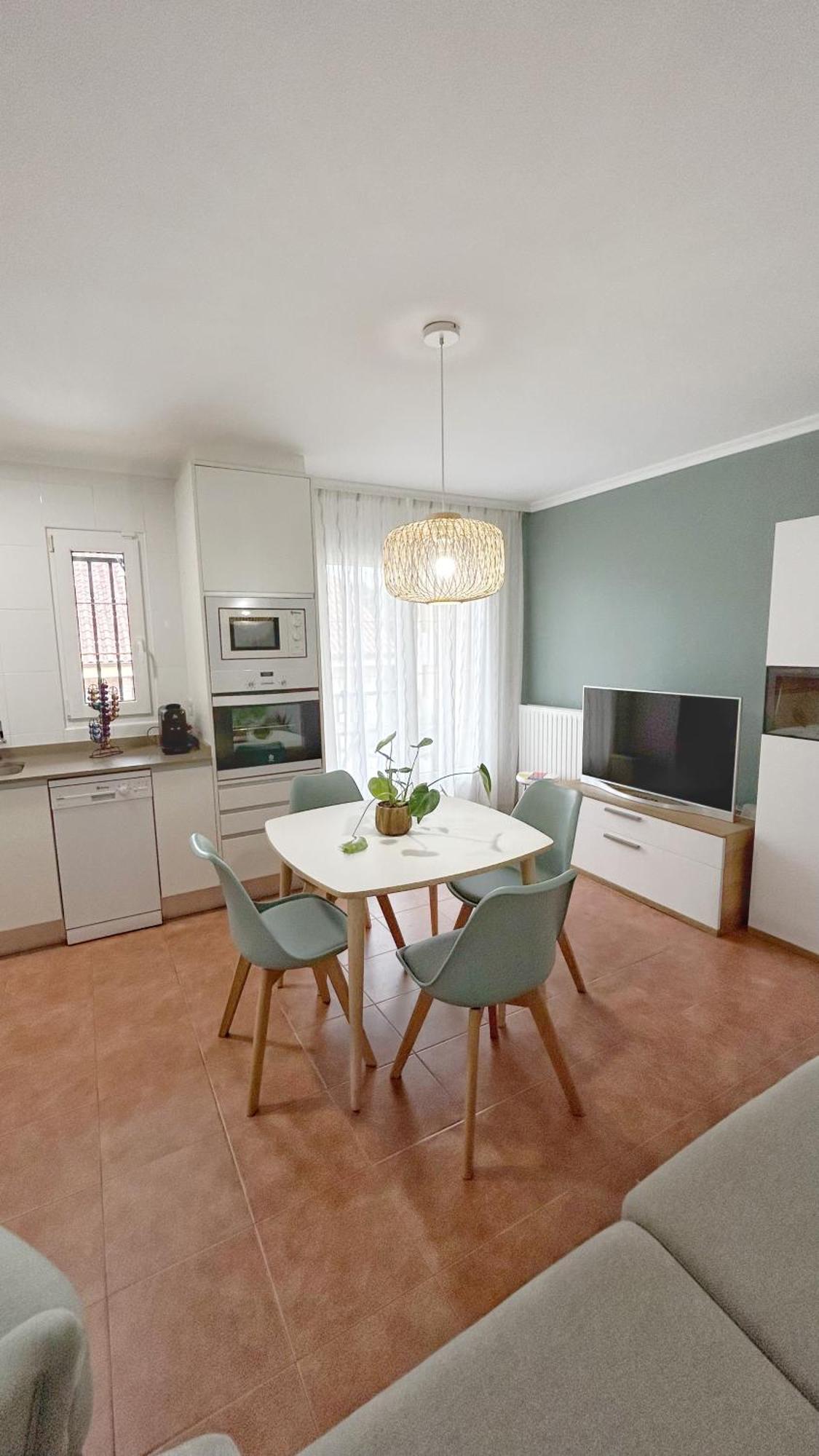 Comillas Bº Casasola - Residencial Lagos Azules - Netflix, Prime, Wifi & Free Indoor Parking المظهر الخارجي الصورة